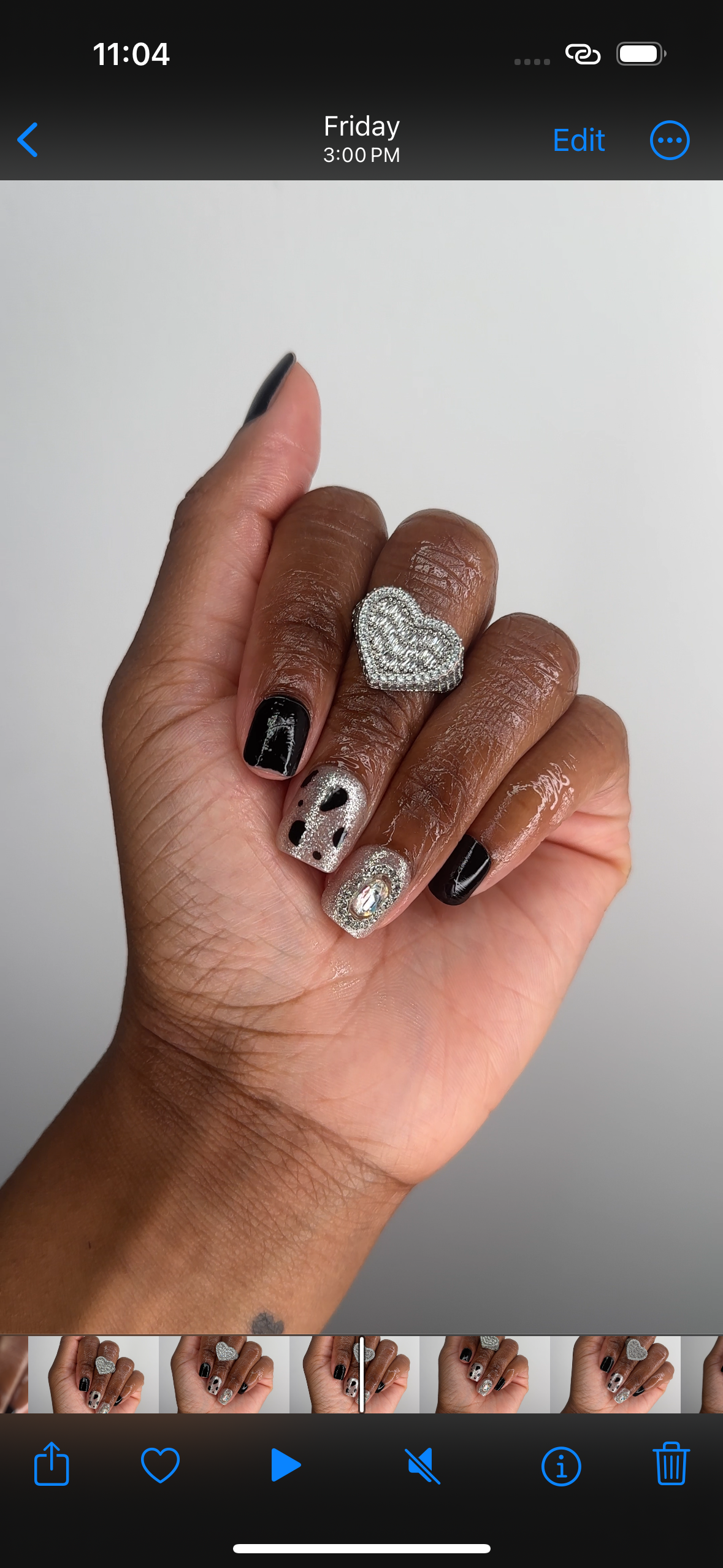 BLACK & SILVER COW PRINT PRESS ON NAILS